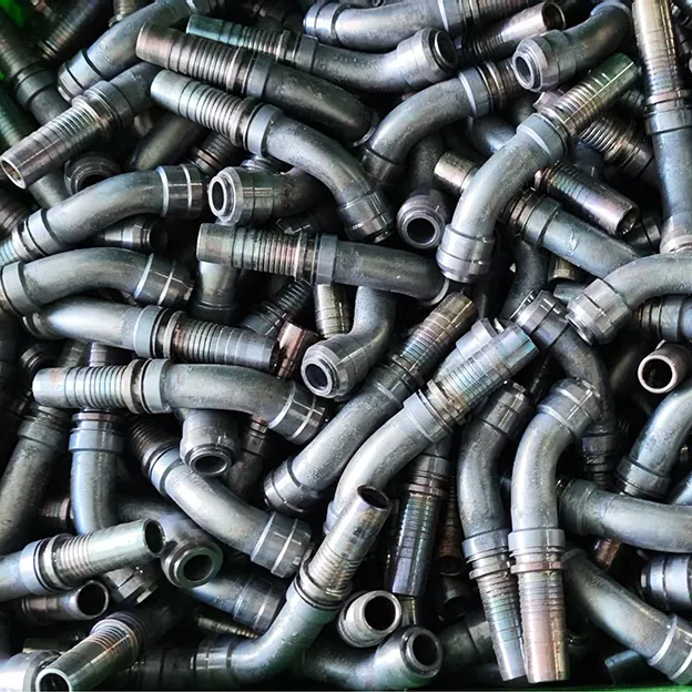 Hydraulic hose fitting